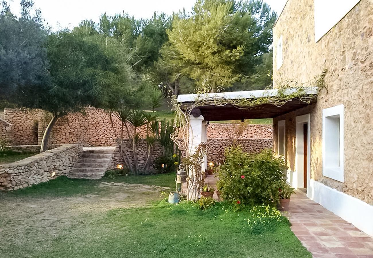 Villa in Sant Josep de Sa Talaia - Villa Yundal